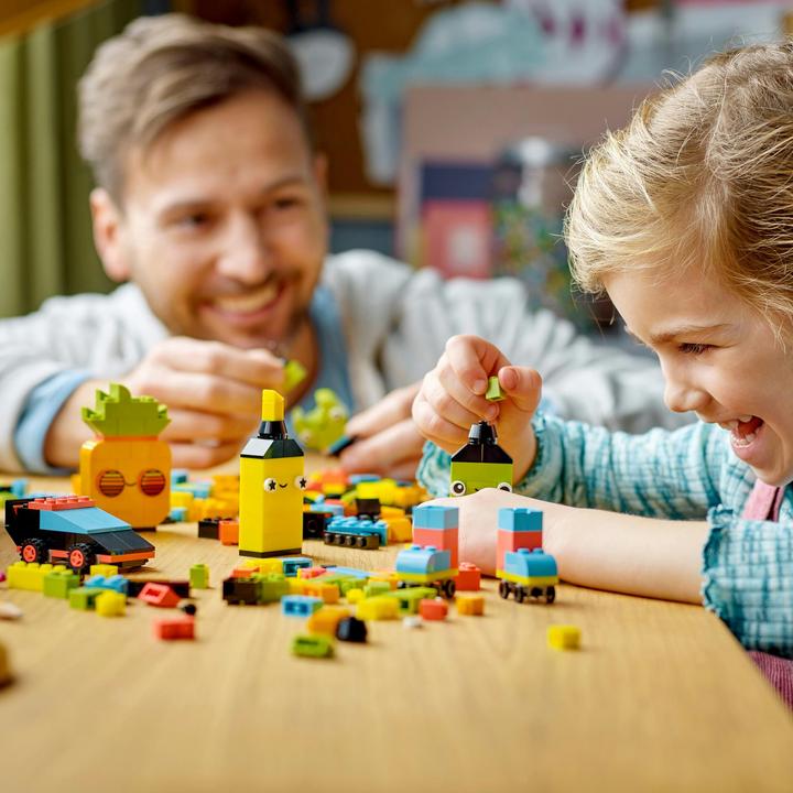 Produktbild LEGO Creator Kreativer Neonspass (11027, LEGO Classic)