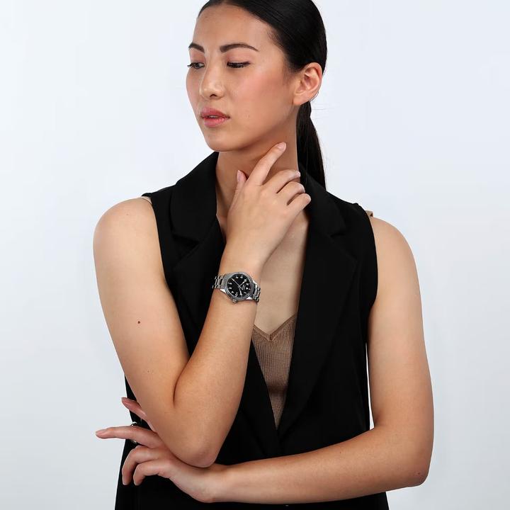 Actual product image Sector R3253540014 Ladies' watch 37mm 5ATM (Analogue wristwatch, 37 mm)