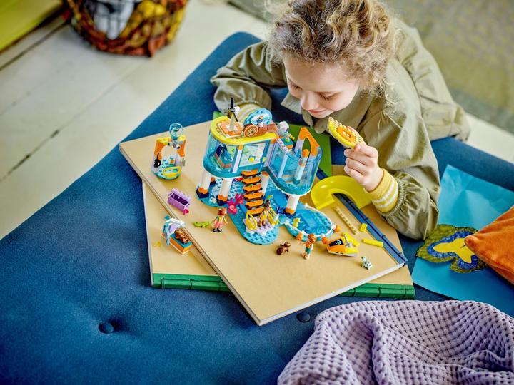 Produktbild LEGO Seerettungszentrum (41736, LEGO Friends)