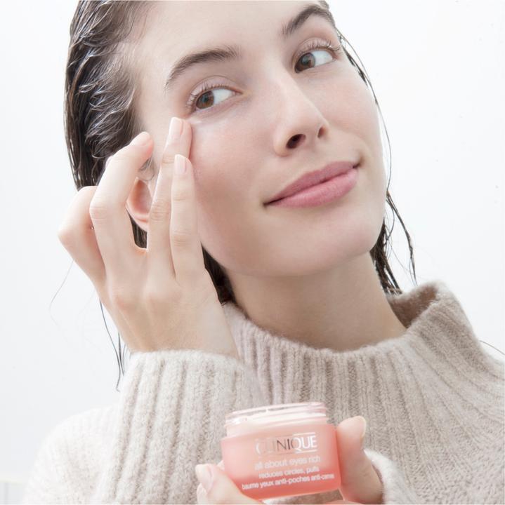 Produktbild Clinique Moisture Surge (75 ml, 24h Creme)