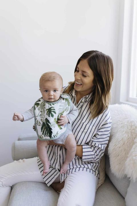 Produktbild little unicorn Cotton Muslin Classic Bib 3 Pack - Tropical Leaf