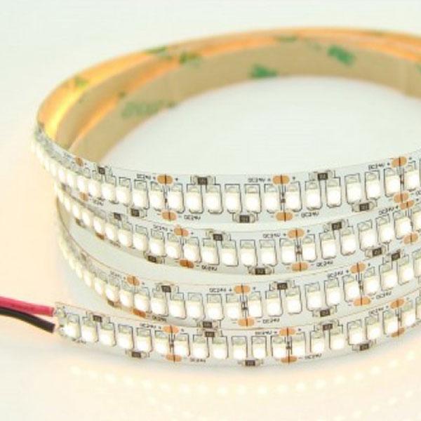 Immagine prodotto Lumina Swiss Striscia LED 5m UHD Super-Luminosa 4800lm/m Neutro 24V (Bianco neutro, 500 cm, Interno)