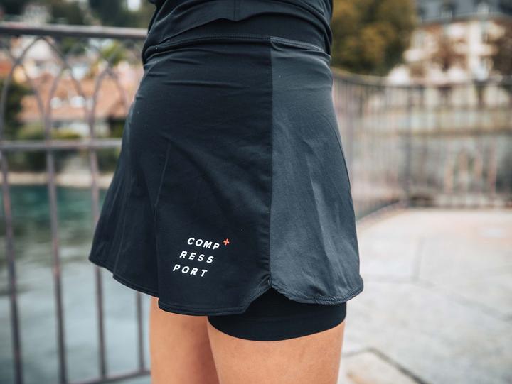 Produktbild Compressport Performance Skirt Woman (XS)