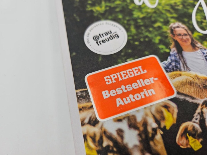 Produktbild Hin und weg (Deutsch, Madeleine Becker, 2024)