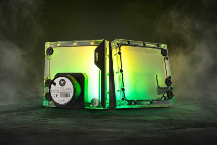 Produktbild EKWB EK-Quantum Kinetic3 FLT D5 PWM Ausgleichsbehälter-Pumpen-Kombination - 140mm, D-RGB