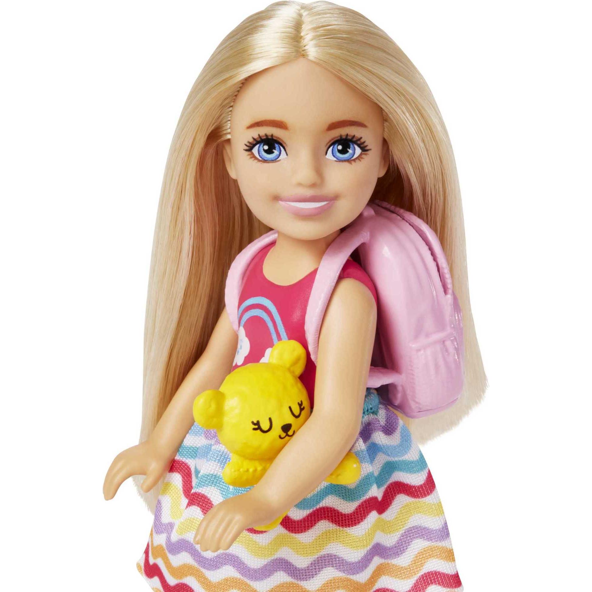 Thumbnail - Barbie Travel Chelsea