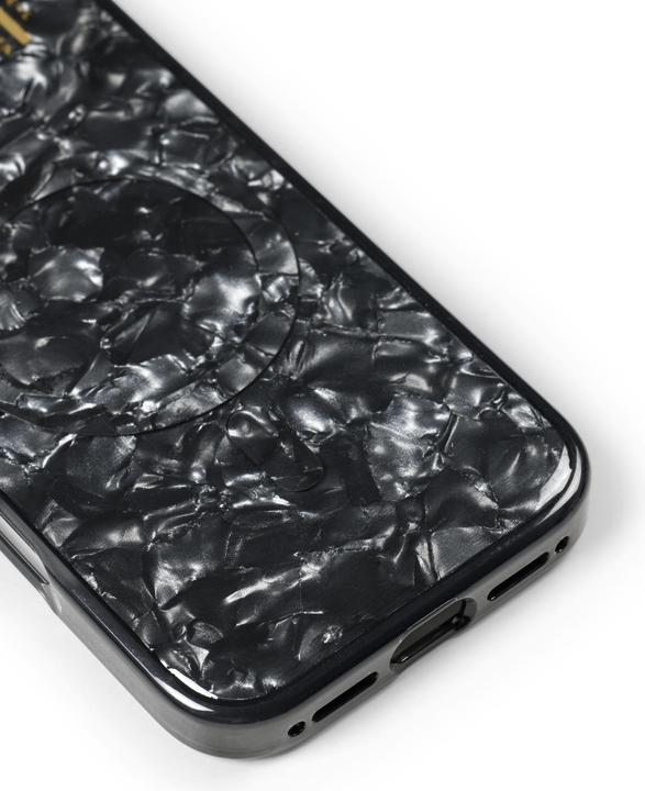 Actual product image iDeal Of Sweden Magsafe Designer Hard-Cover Pearlised Black (Apple iPhone 16 Plus)