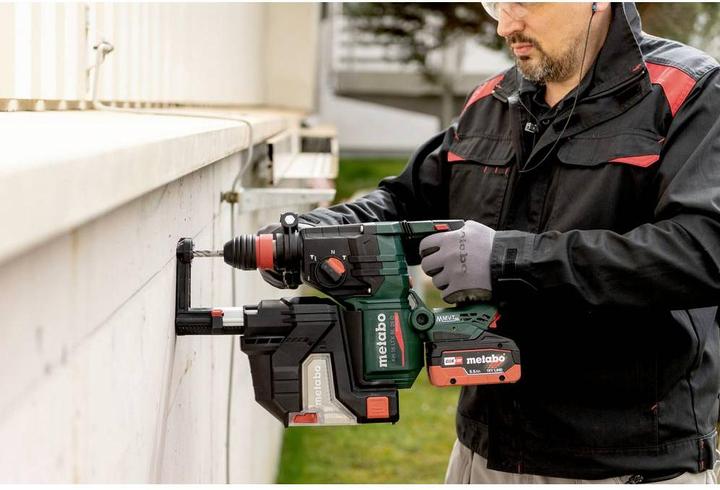 Actual product image Metabo KH 18 LTX BL 28 Q (Rechargeable battery operated)