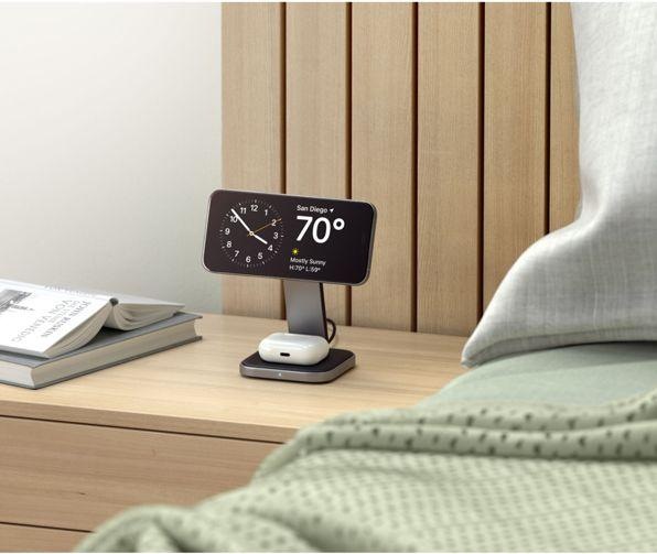Actual product image Satechi 2-in-1 Foldable Charging Stand (15 W)