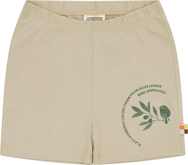 loud + proud Short mit Pflanzenfarben gefärbt