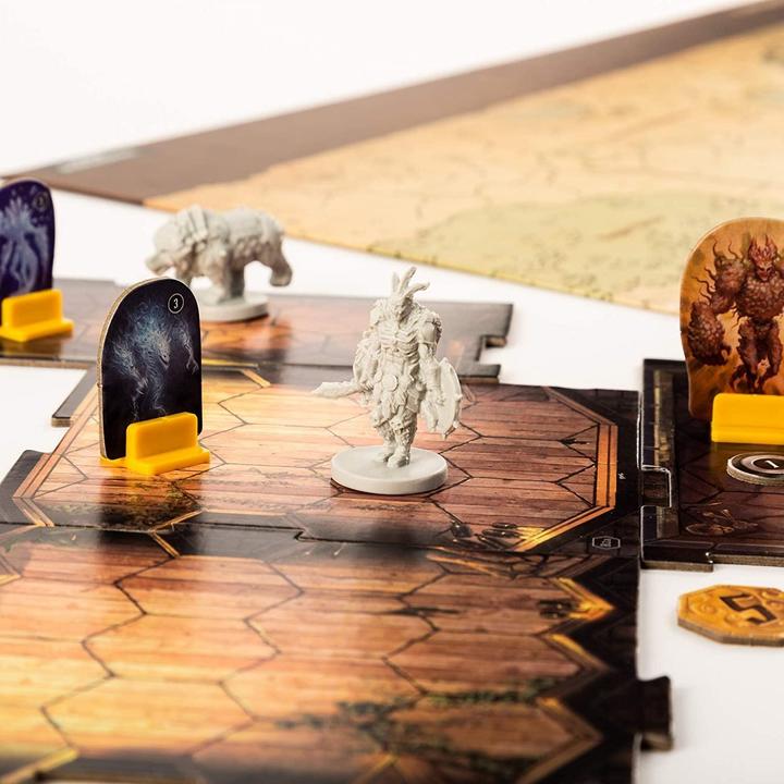 Produktbild Cephalofair Games Gloomhaven (Englisch)