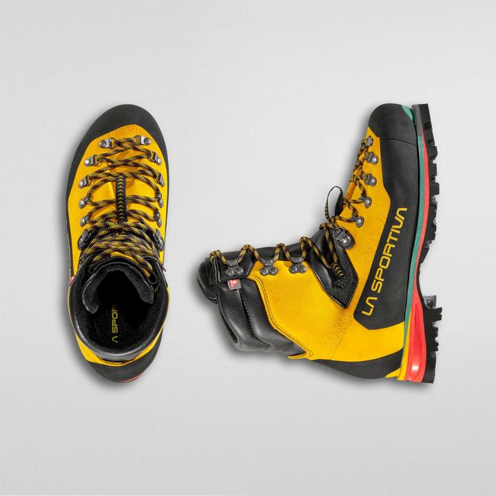 Actual product image La Sportiva Nepal Extreme (43.5)