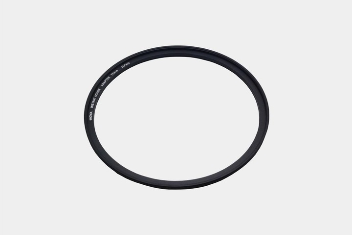 Produktbild Hoya Instant Action Adapter Ring (77 mm, Magnet Filterhalter, 77 mm)