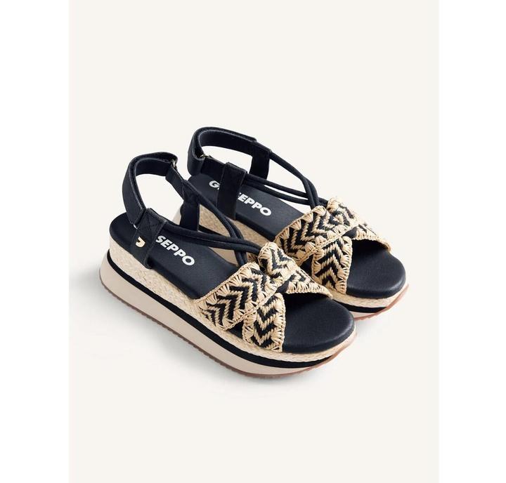 Actual product image Gioseppo Ugunja Adjustable Strap (40)