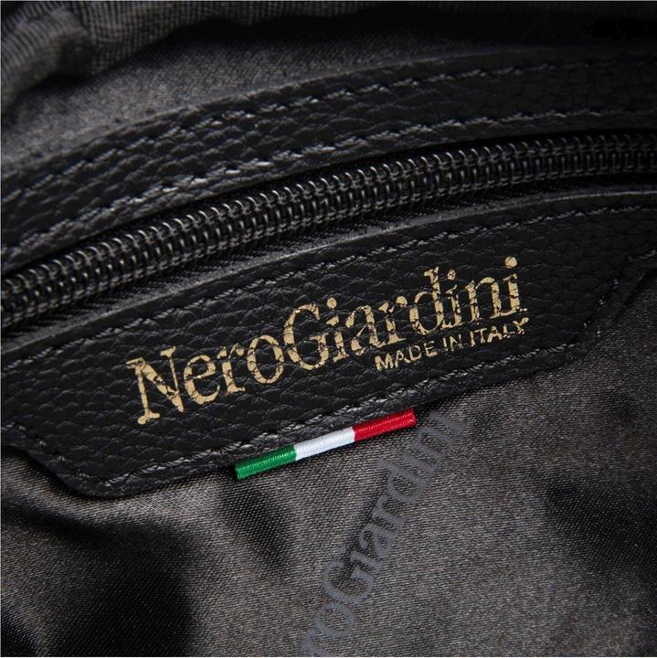 Actual product image Nero Giardini Taschen