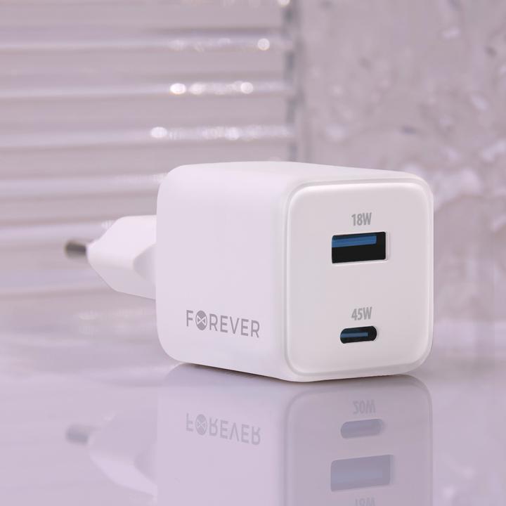 Actual product image Forever TC-08-45AC GaN PD QC charger 1x USB-C 1x USB 45W white (45 W, 2 ports)
