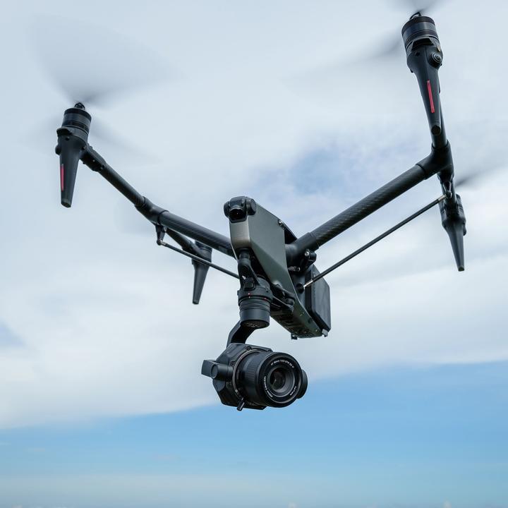 Produktbild Rollei Viltrox Objektiv | AF 90 mm | F/3.5 | DJI DL-Mount (Dji DL Mount, Vollformat)