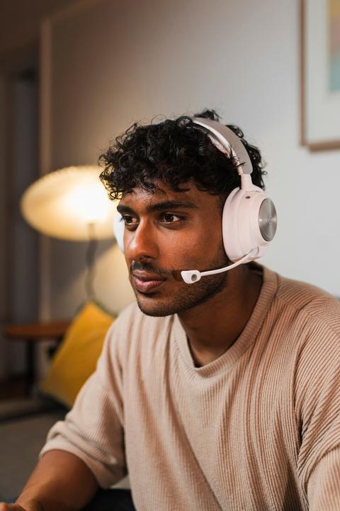 Actual product image SteelSeries Arctis Nova Pro WL White (Wireless)