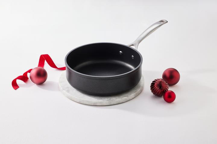 Immagine prodotto Le Creuset 51110240010002 Padella antiaderente in alluminio 24 cm, antracite/argento (24 cm, Alluminio)