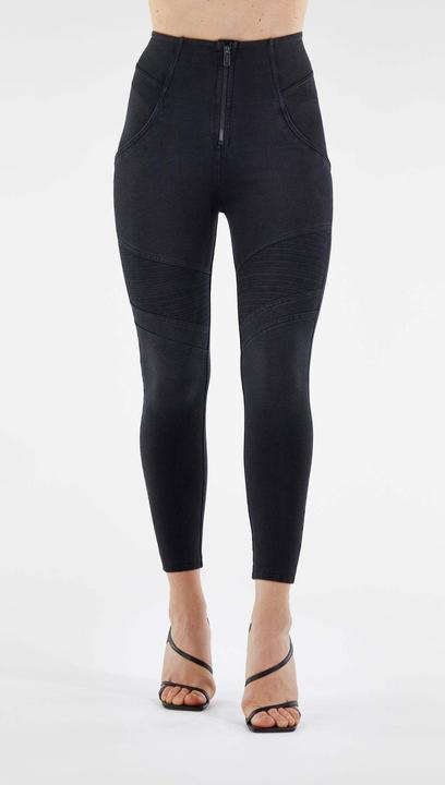 Actual product image Freddy WR.UP® Shaping Pants 7/8 WRUP4SHS328 (L)