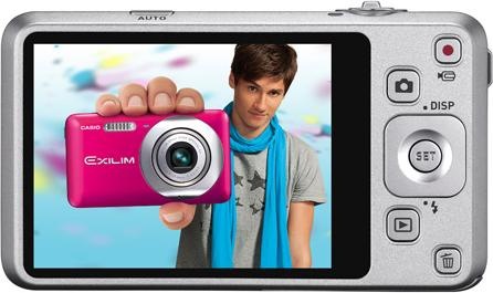 Immagine prodotto Casio Exilim EX-Z800, 14MP, zoom 4x WW, filmati HD, argento
