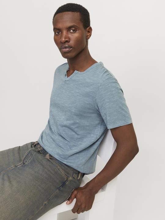 Image du produit Jack & Jones Jjesplit Neck Tee Ss Noos (XS)