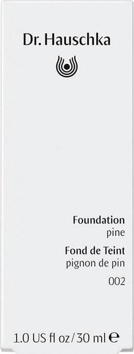 Actual product image Dr. Hauschka Foundation 002 pine 30 ml (002 Pine)