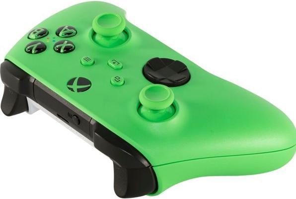 Image du produit Microsoft Xbox WLC M Branded fo EN/FR/DE/IT/PL/PT/ (Xbox Series X, PC, Android, iOS, Xbox Series S, Xbox One S)