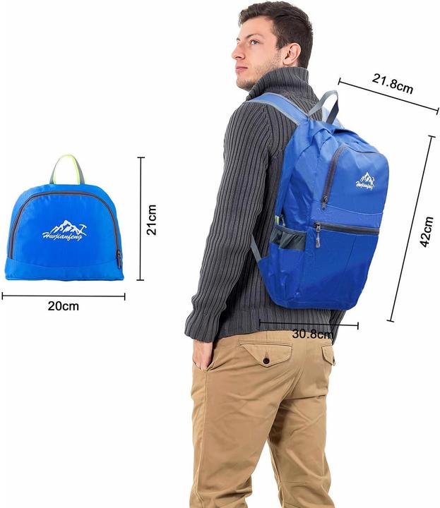Actual product image Intirilife Foldable Backpack in Azure (36 l)