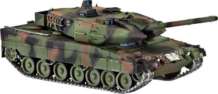 Produktbild Revell Leopard 2 A6M