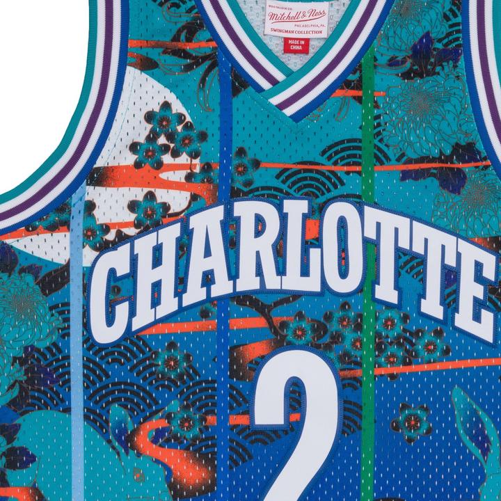 Actual product image Mitchell & Ness Swingman Mesh Jersey Charlotte Hornets ASIAN Larry Johnson (M)