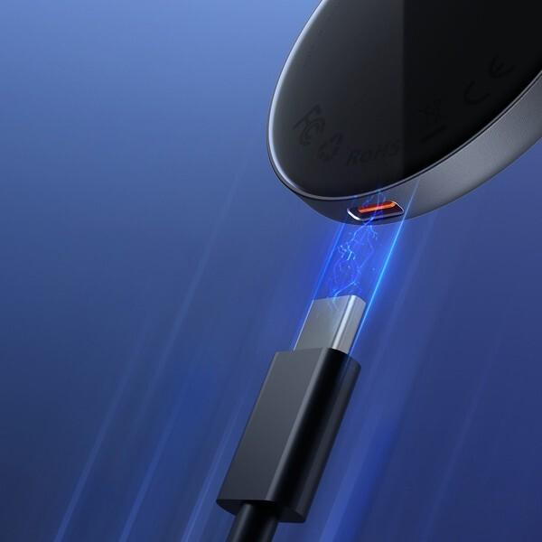 Actual product image Aukey MagLink Halo (15 W)
