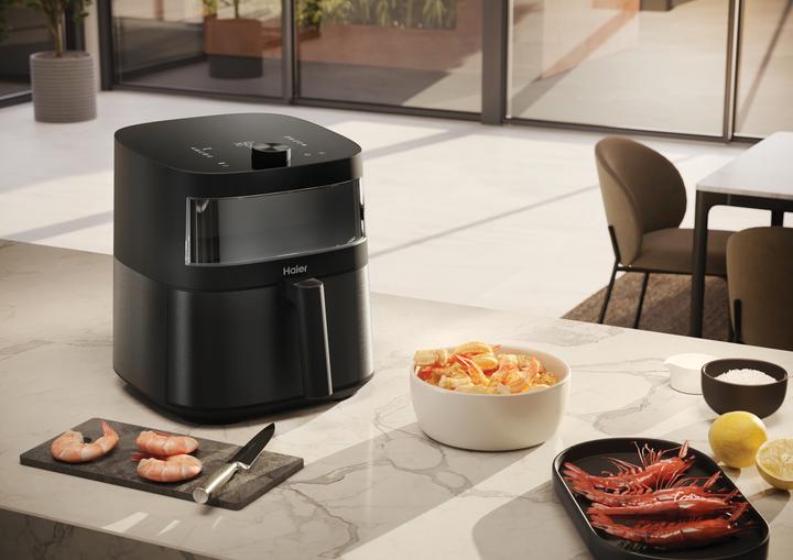 Immagine prodotto Haier Friggitrice ad aria I-Master Serie 5 Nero, Capacità 7 L, Range di temperatura 40°-200°, 9 in 1, Acce