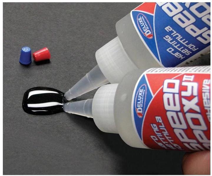 Image du produit Deluxe Materials Speed Epoxy II 4 min 28g seringue (67 g, 1 ml)