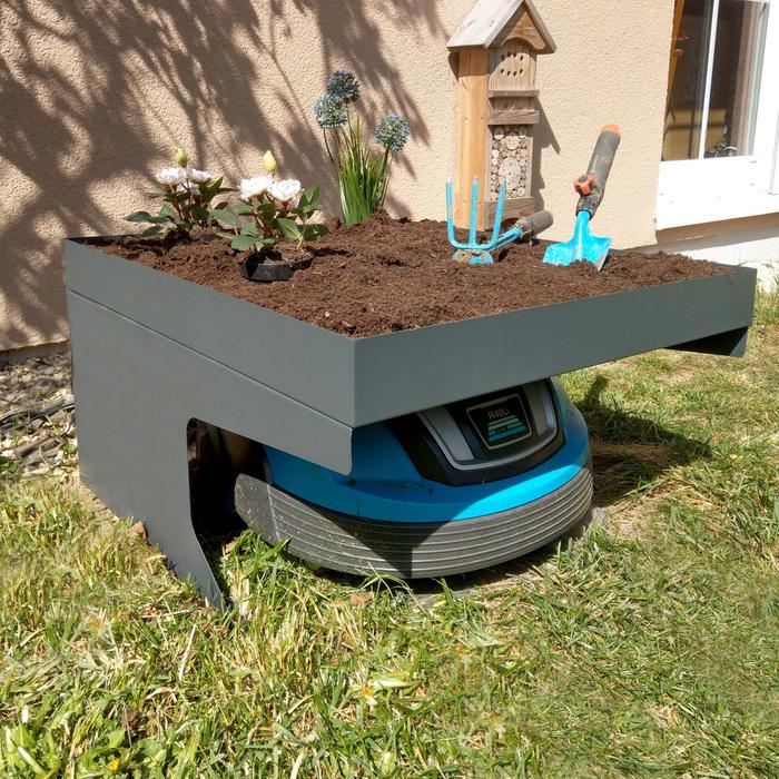 Produktbild Mendler Mähroboter-Garage mit Pflanzkasten (Mähroboter, Mähroboter Garage)