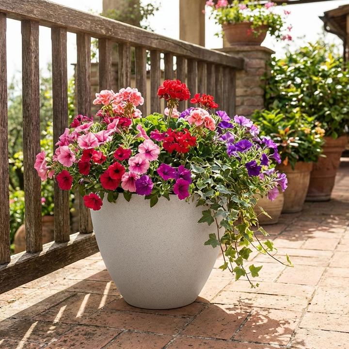 Produktbild Ethick Moderner Pflanzkübel Rund Ø38cm in Sand, Blumentopf 23L aus Kunststoff für Innen & Aussen (38 x 32 cm)