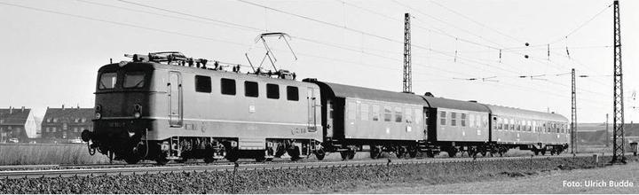 Actual product image Piko 4pcs. train setTurning train electric loco BR E 41, DB Ep.III,AC (Track IIG)
