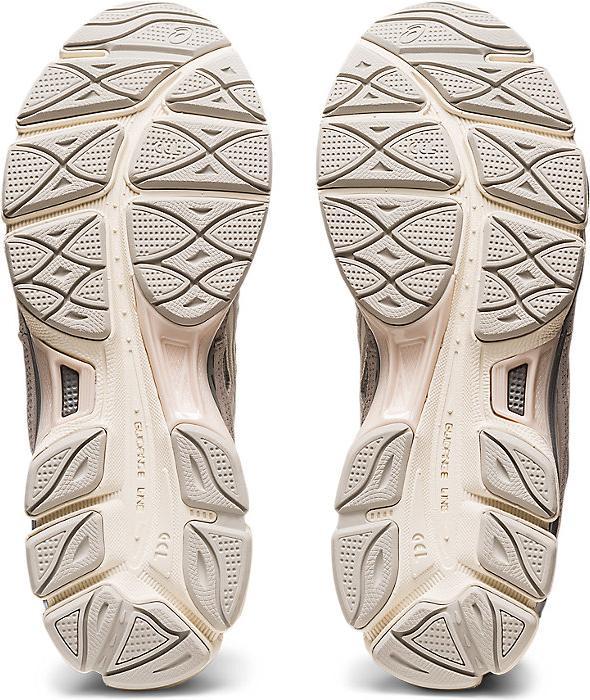 Actual product image ASICS Performance Gel NYC (37)