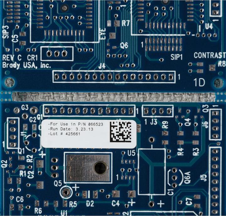 Produktbild Brady Spannungsableitende Polyimid-Etiketten für Leiterplatten, glänzend, 1 mil, 76-mm-Kern (2.54 cm)