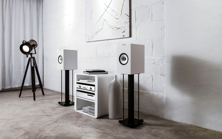 Actual product image KEF Q350 (1 pair, 120 W)