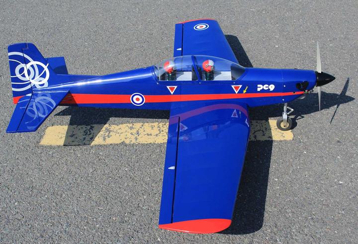 Produktbild Seagull Models ( SG-Models ) Pilatus PC-9 "UK-Airforce" 10cc blau/rot