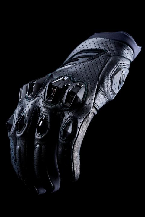 Actual product image Five Stunt Evo 2 (Men, L)