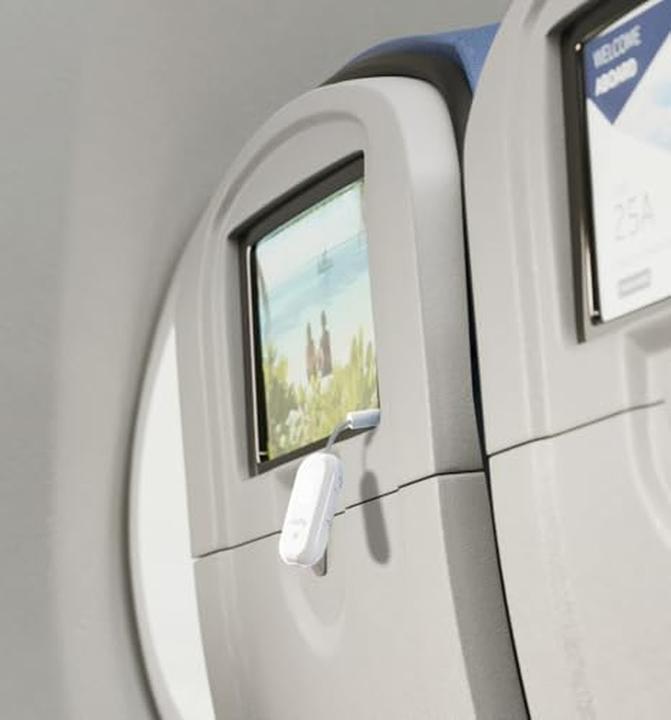 Actual product image TwelveSouth AirFly Pro 2 (Transmitter & Receiver)