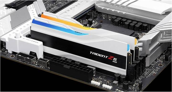 Image du produit G.Skill Trident Z5 RGB (2 x 16GB, 6400 MHz, RAM DDR5, DIMM)