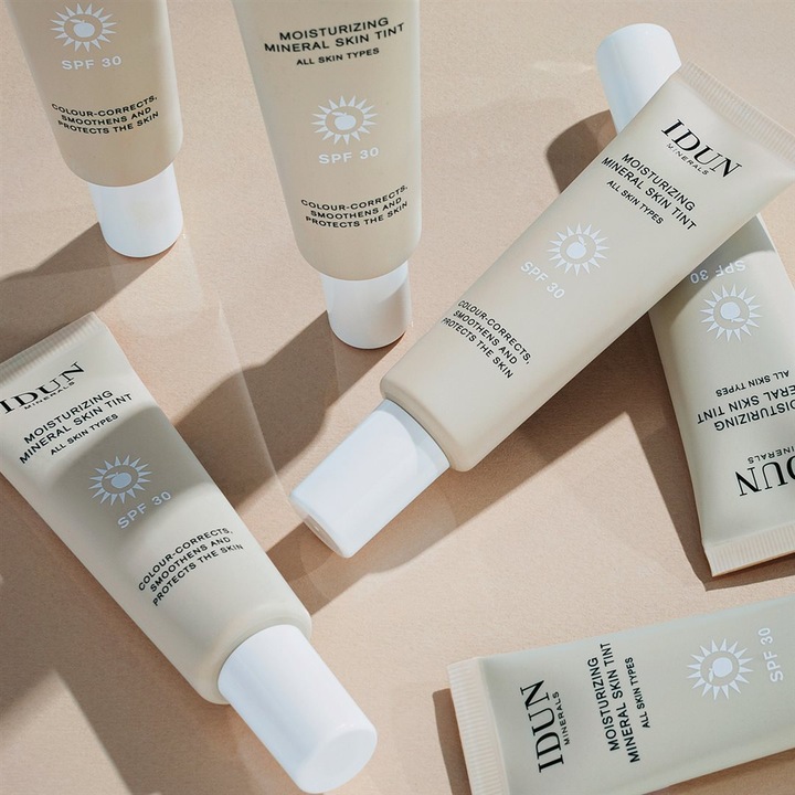Produktbild IDUN Minerals Minerals Moisturizing Skin Tint SPF 30 Södermalm Tan Creme (Sonnencreme Gesicht, SPF 30, 27 ml)