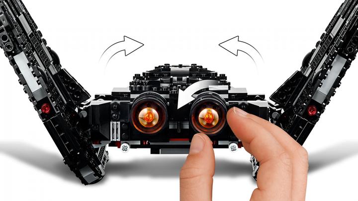 Actual product image LEGO Kylo Ren's shuttle (75256, LEGO Star Wars)