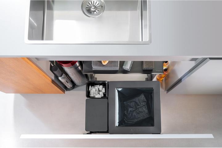 Image du produit Peka Metall Abfall-Auszugsystem PEKA Oeko Complet Aqua L (40 l)
