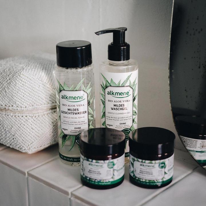 Produktbild Alkmene Mildes Gesichtswasser Bio Aloe Vera (Reinigungsgel, 200 ml)