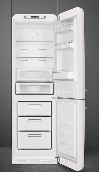 Image du produit Smeg Style rétro FAB32RWH5 (331 l)