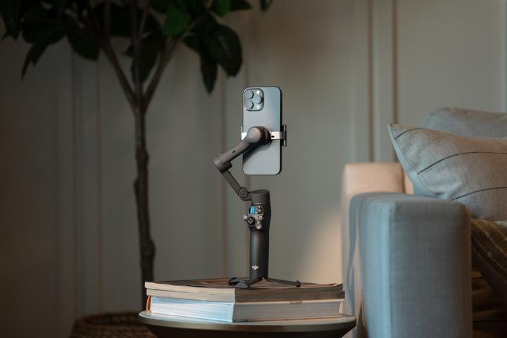 Produktbild DJI Osmo Mobile 8 (Smartphone, 0.37 kg)